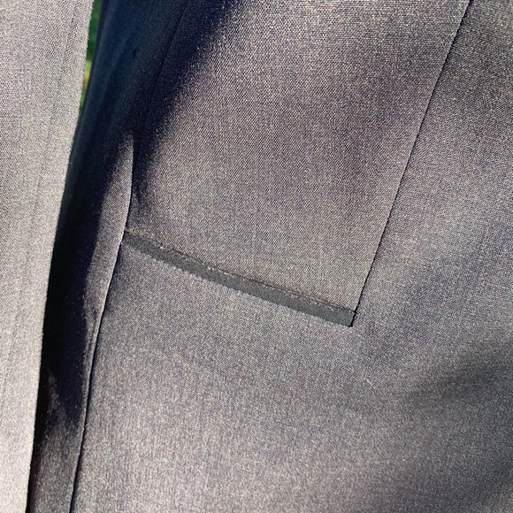 ❌SOLD❌NWOT ELIE TAHARI suit jacket - Picture 4 of 8